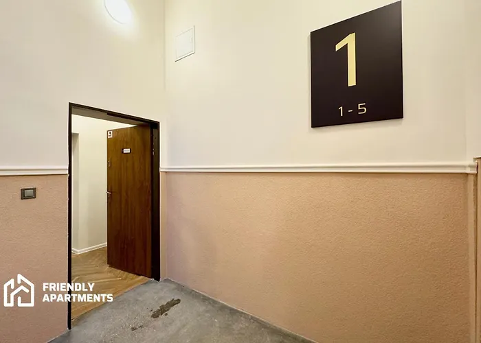 Kramarska - 24h - Old Market Square By Friendly Πόζναν