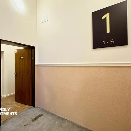 Kramarska - 24h - Old Market Square By Friendly Познань